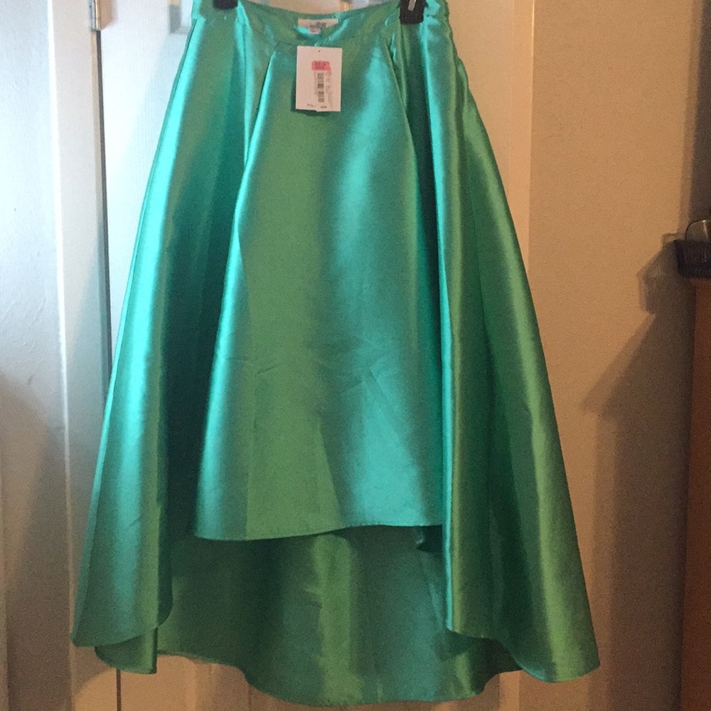 New high low special occasion skirt